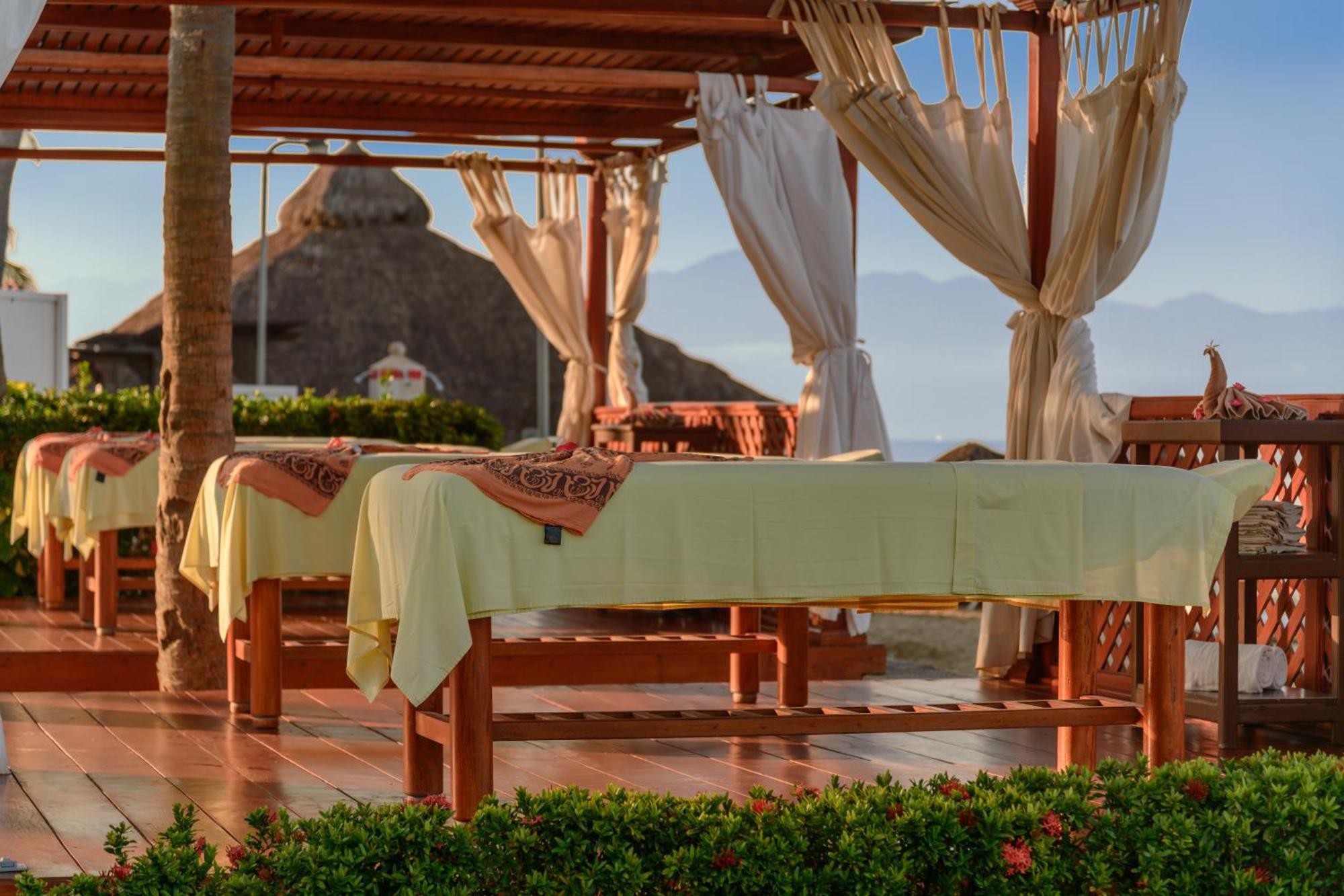 Grand Decameron Complex Bucerias, A Trademark All-Inclusive Resort Eksteriør bilde
